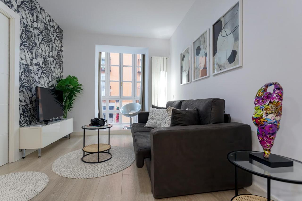 Spacio Menina By Unique Rooms Burgos Exterior photo