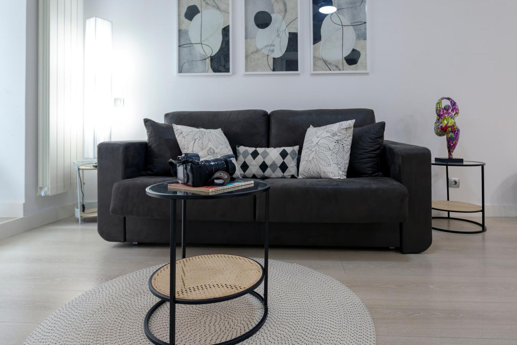 Spacio Menina By Unique Rooms Burgos Exterior photo